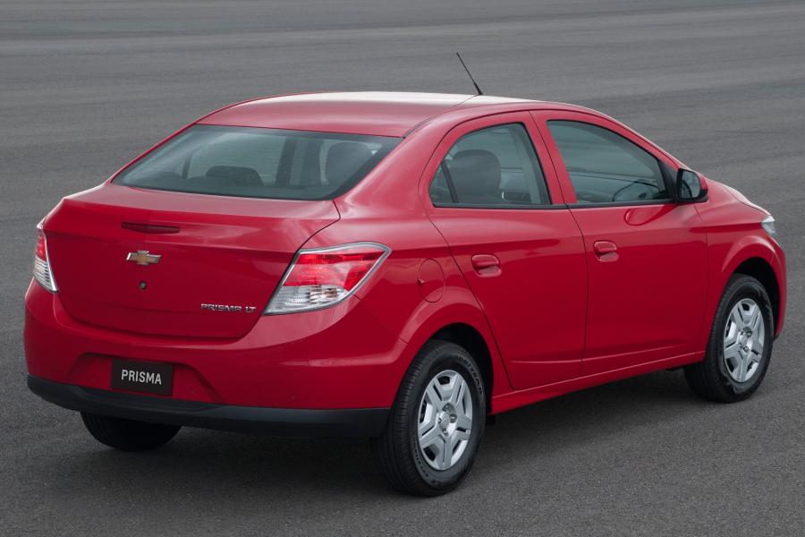  Chevrolet Prisma LT 2013 года  (фото 19 из 40)